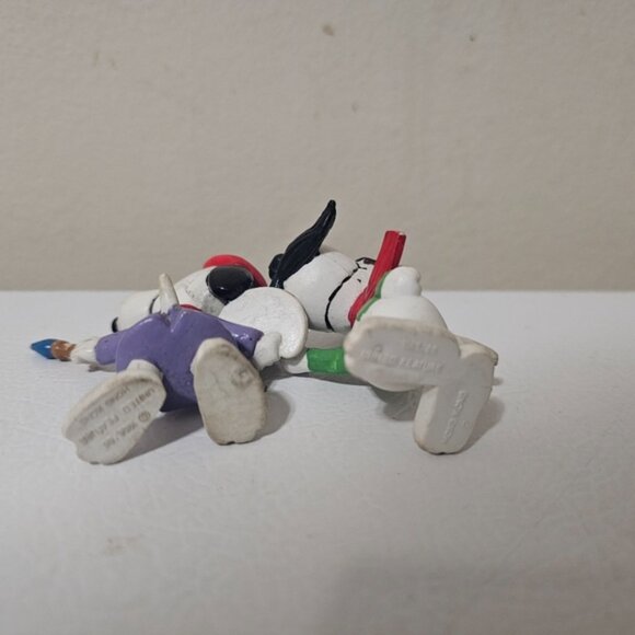 Vintage Peanuts SNOOPY Figures Set Of 4 - Picture 4 of 12